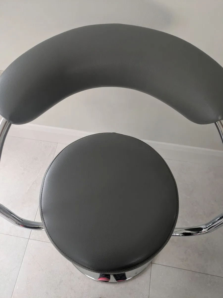 Bar stools  - Gas lift - Image 2