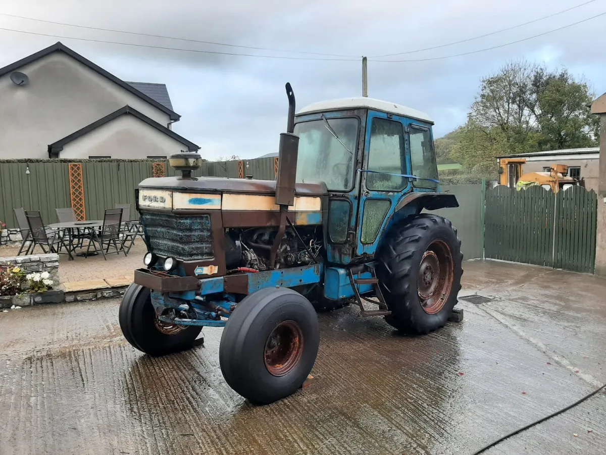 Ford 8100