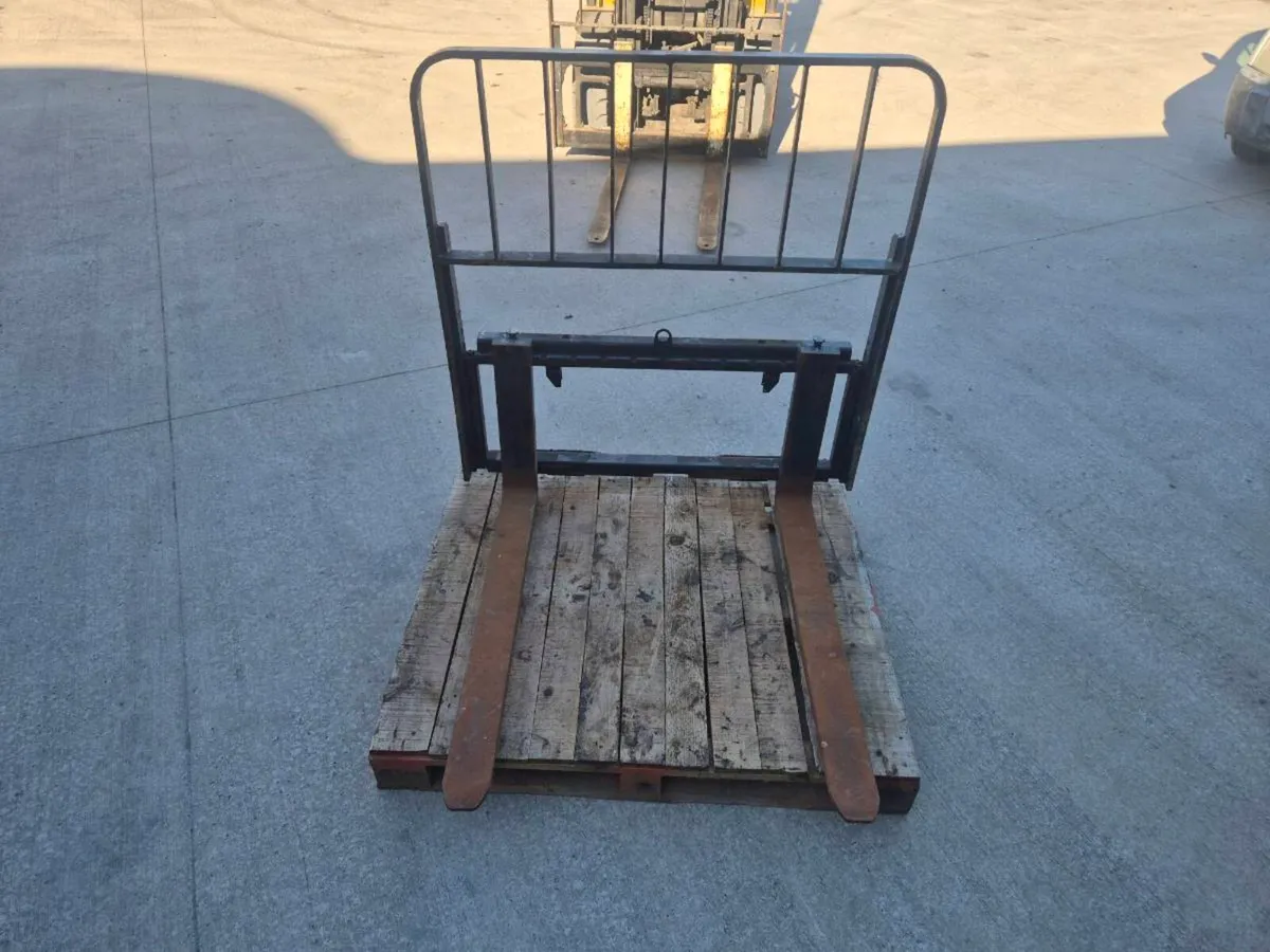 Front loader attachments - Image 4