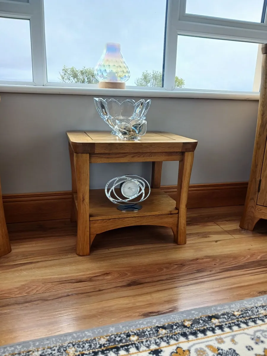 Solid Oak Side Table / Lamp Table - Image 1