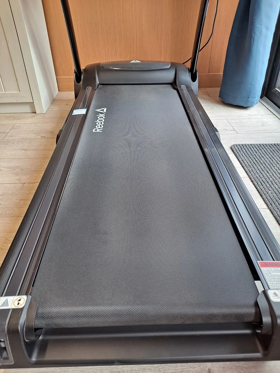 Reebok GT40 S Treadmill - Image 4