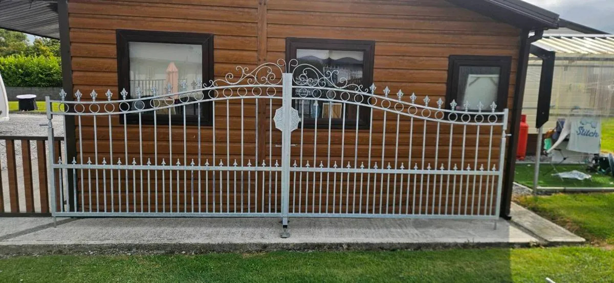 Galvanised House gates - Image 1