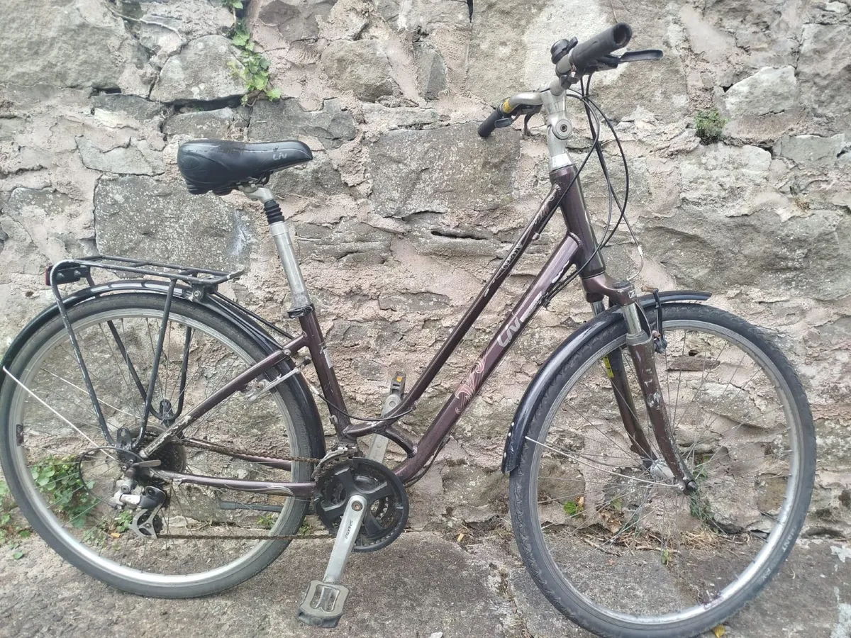 Women's Hybrid Bike Liv Cypress ,28 inch - Image 1