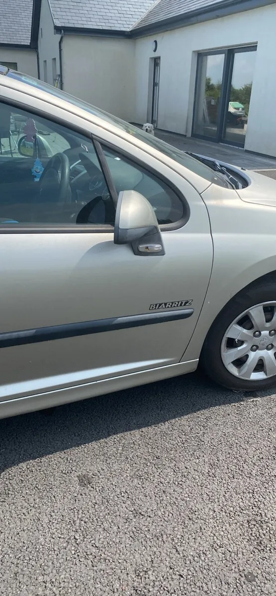 Peugeot 207 - Image 3