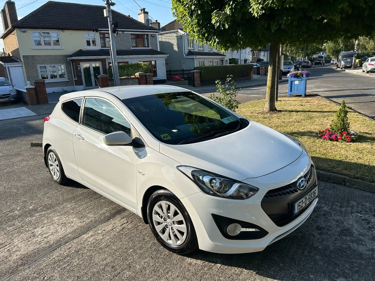 2015 Hyundai i30 CVRT 06-27 TAX 02-27 - Image 3