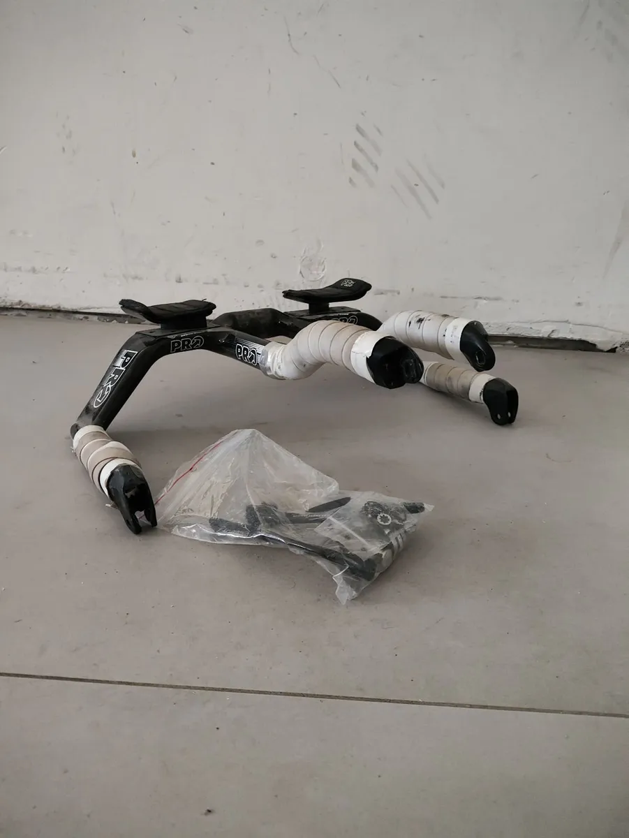 Carbon fibre TT/Triathlon handlebars - Image 2