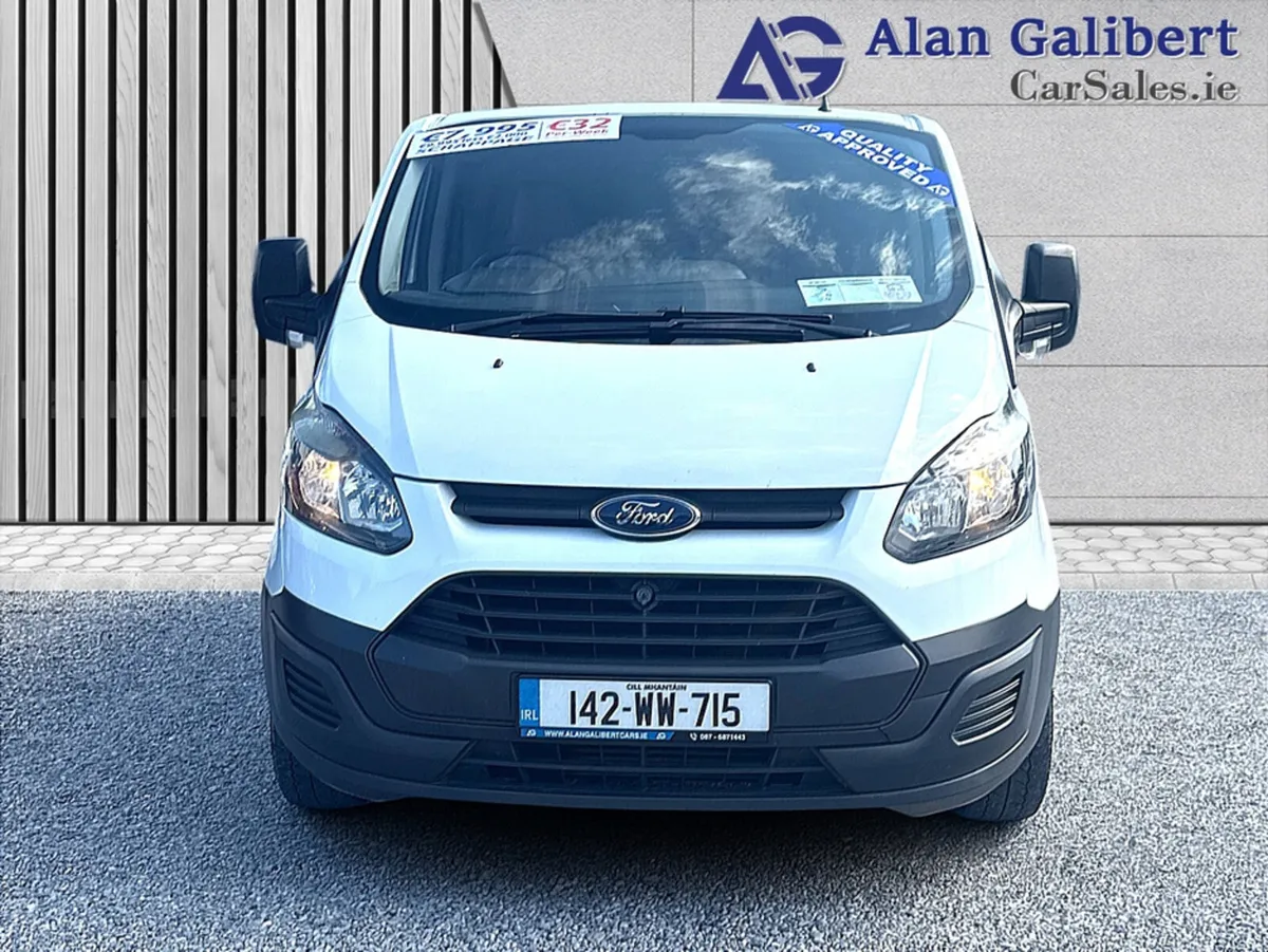 Ford Transit Custom 250S AIR VENT IMMACULATE CONDI - Image 4