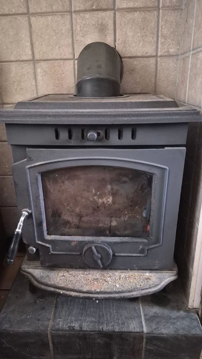 Stove with back boiler - Image 4