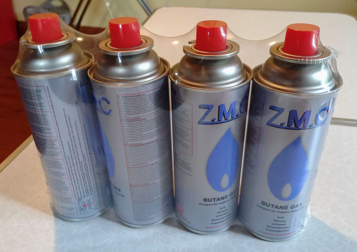 4 Butane Canisters 227g For Camping Etc.. (new). - Image 1