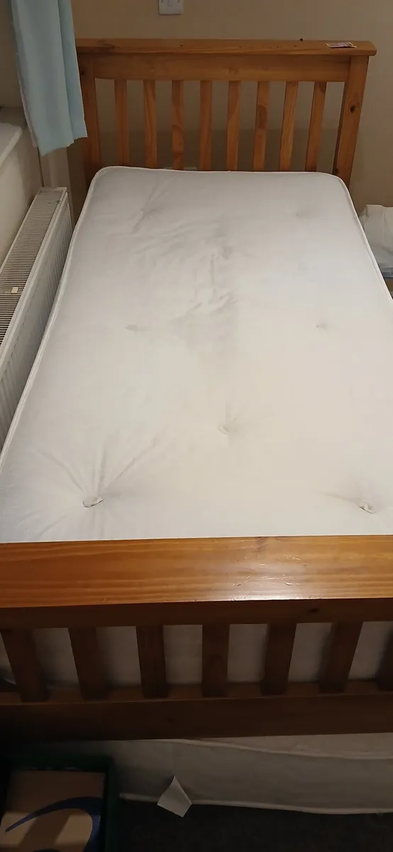 Bed - Image 2