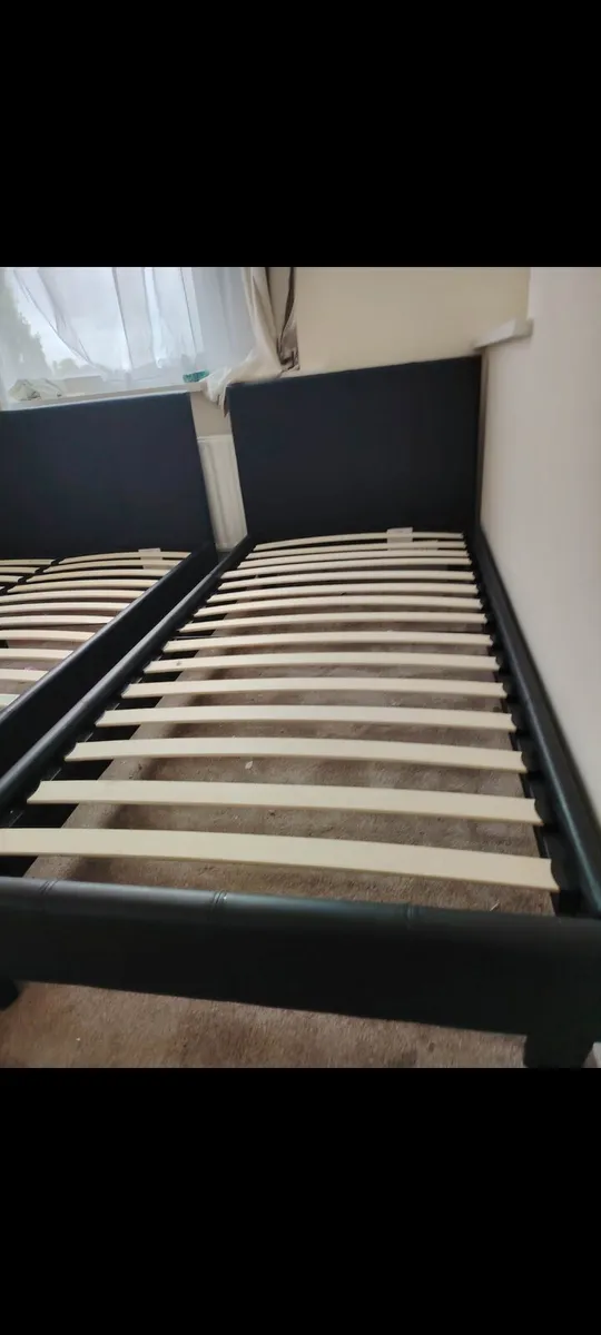 Beds - Image 2