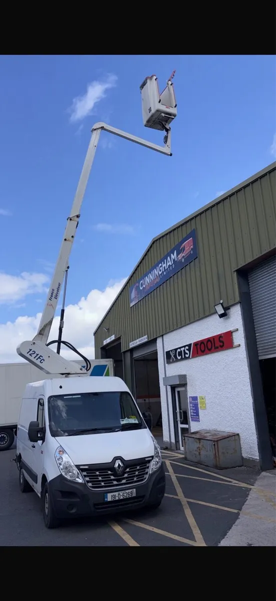 Cherry picker van Renault 2019 - Image 2