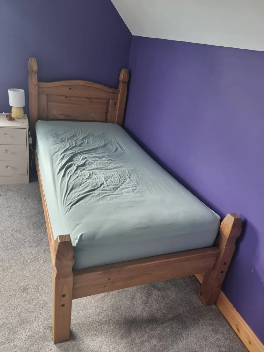 Two single bed frames - Image 2