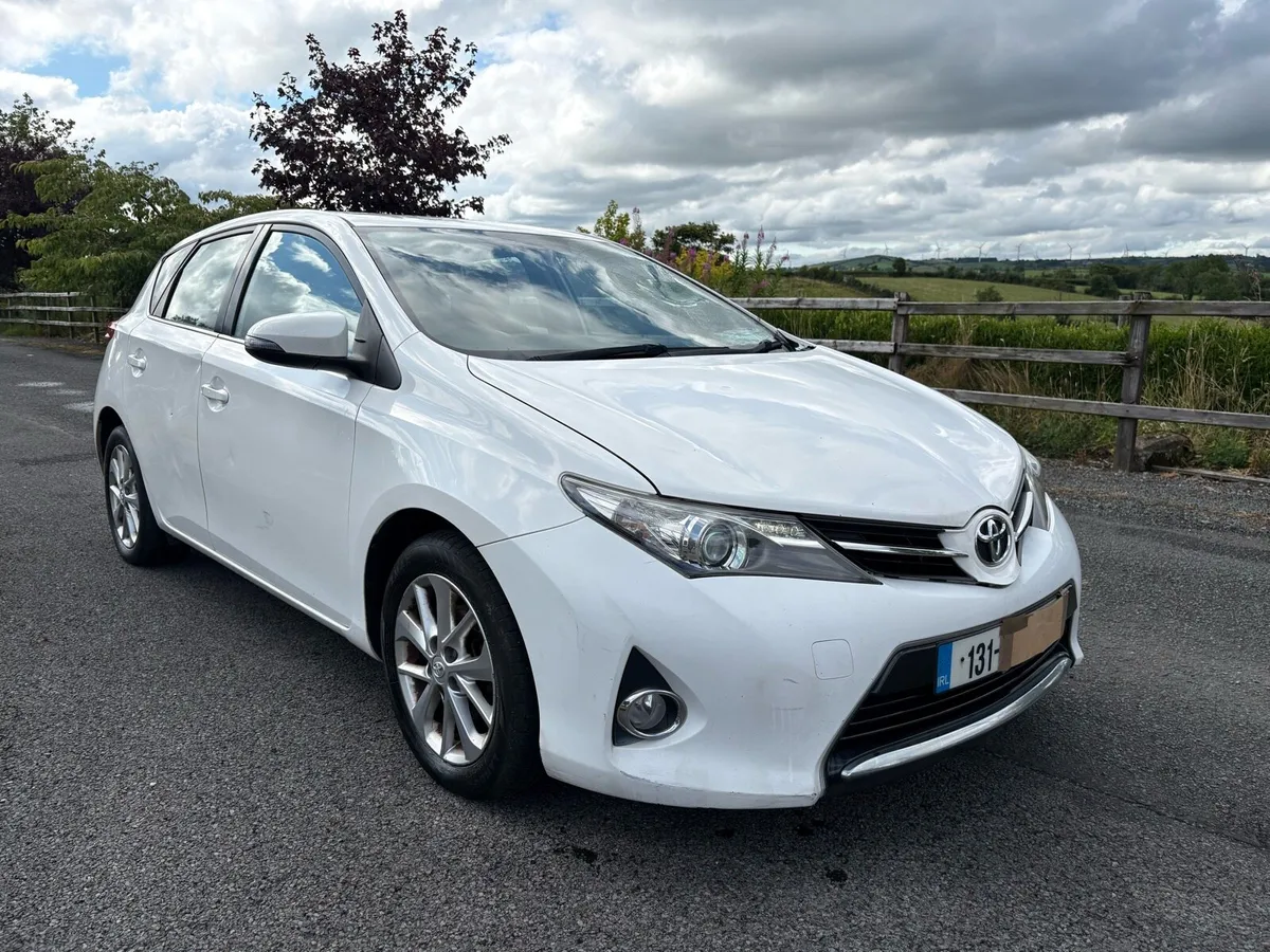 2013 Toyoto Auris 1.4 D4D Diesel,Driving - Image 1