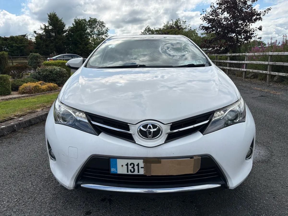 2013 Toyoto Auris 1.4 D4D Diesel,Driving - Image 2