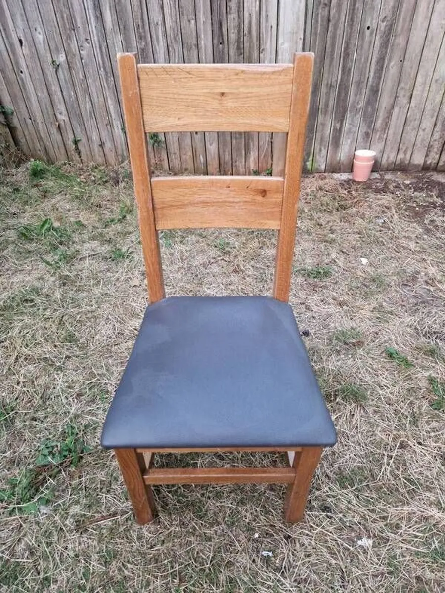 Kitchen Chairs - Heavy Solid Wood x 4