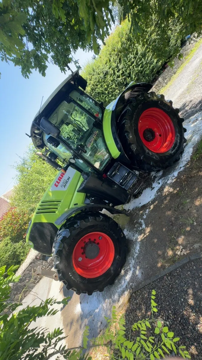 Claas Arion 640 - Image 3