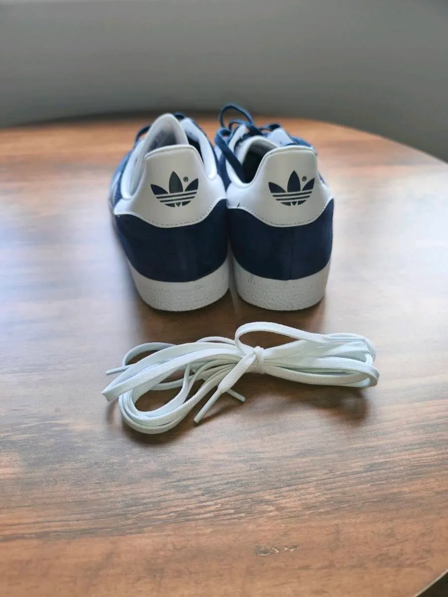 Adidas Runners - Image 2