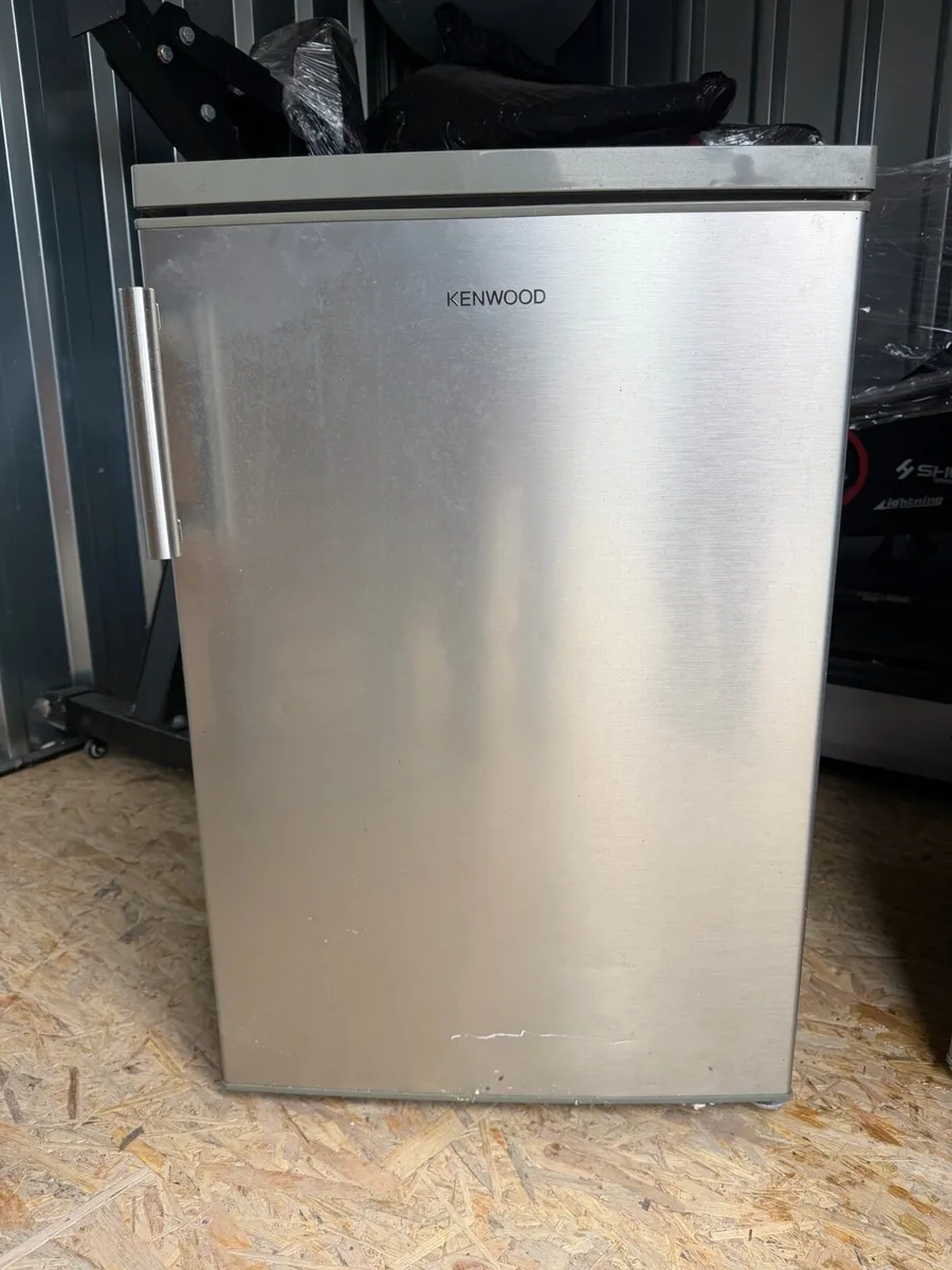 Under counter Fridge and Freezer - Image 1