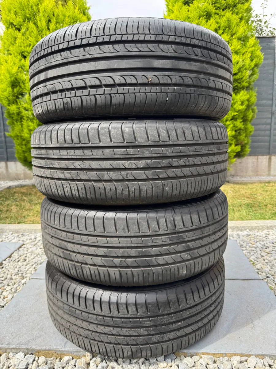 VW Alloys & New Tyres - Image 4