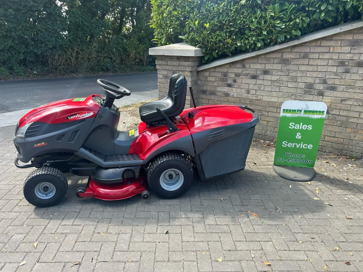 Castelgarden XT200 Tractor Mower - Image 1