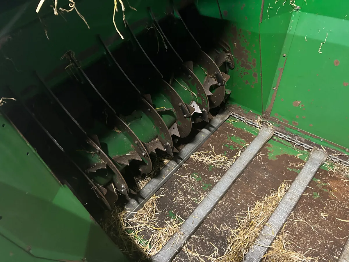 2019 McHale C460 Straw/Silage Blower - Image 4