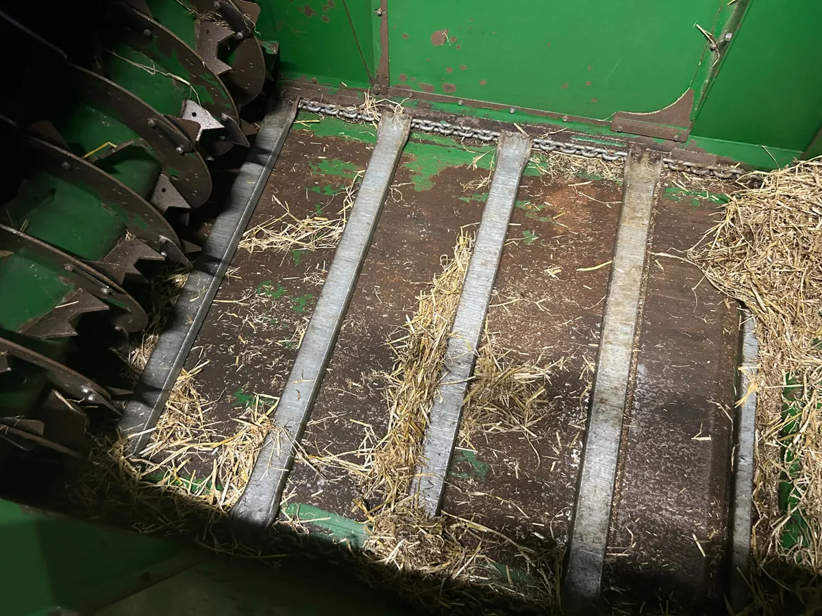 2019 McHale C460 Straw/Silage Blower - Image 3