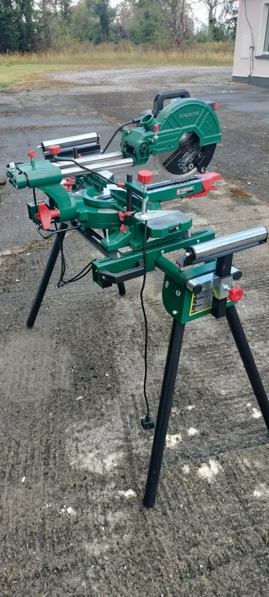 Sliding Compound Mitre Saw with Stand - Image 3