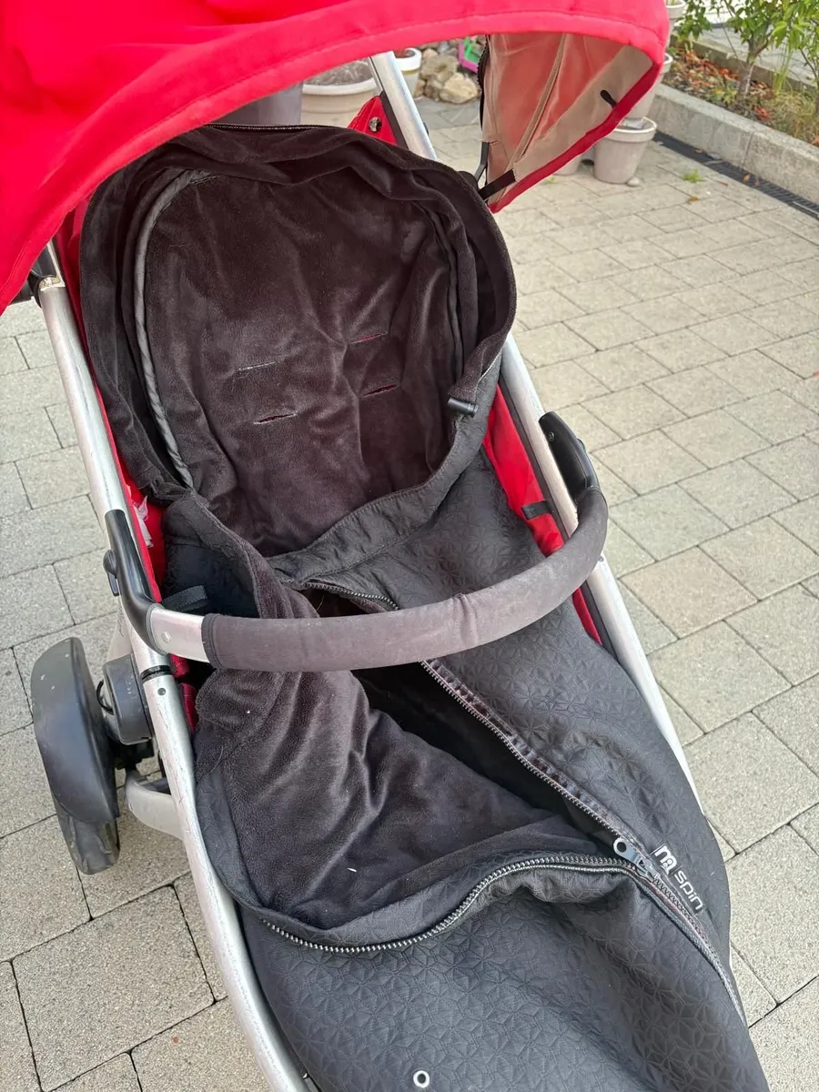 Phil&Teds double pram - Image 3