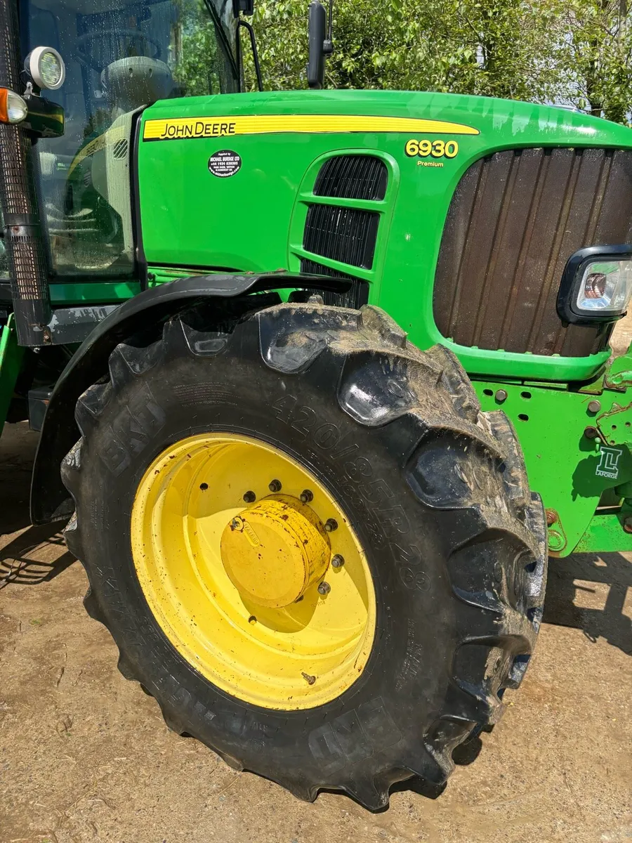 John Deere 6930 - Image 4