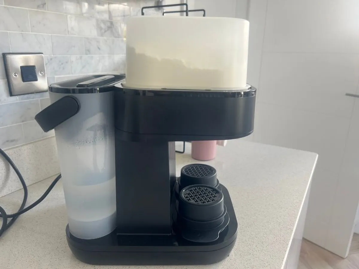 Bottle Feed Maker Tommee Tippee Brand Perfect Prep Pro - Image 3