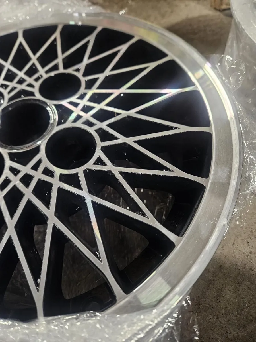 Ford escort parts - Image 2