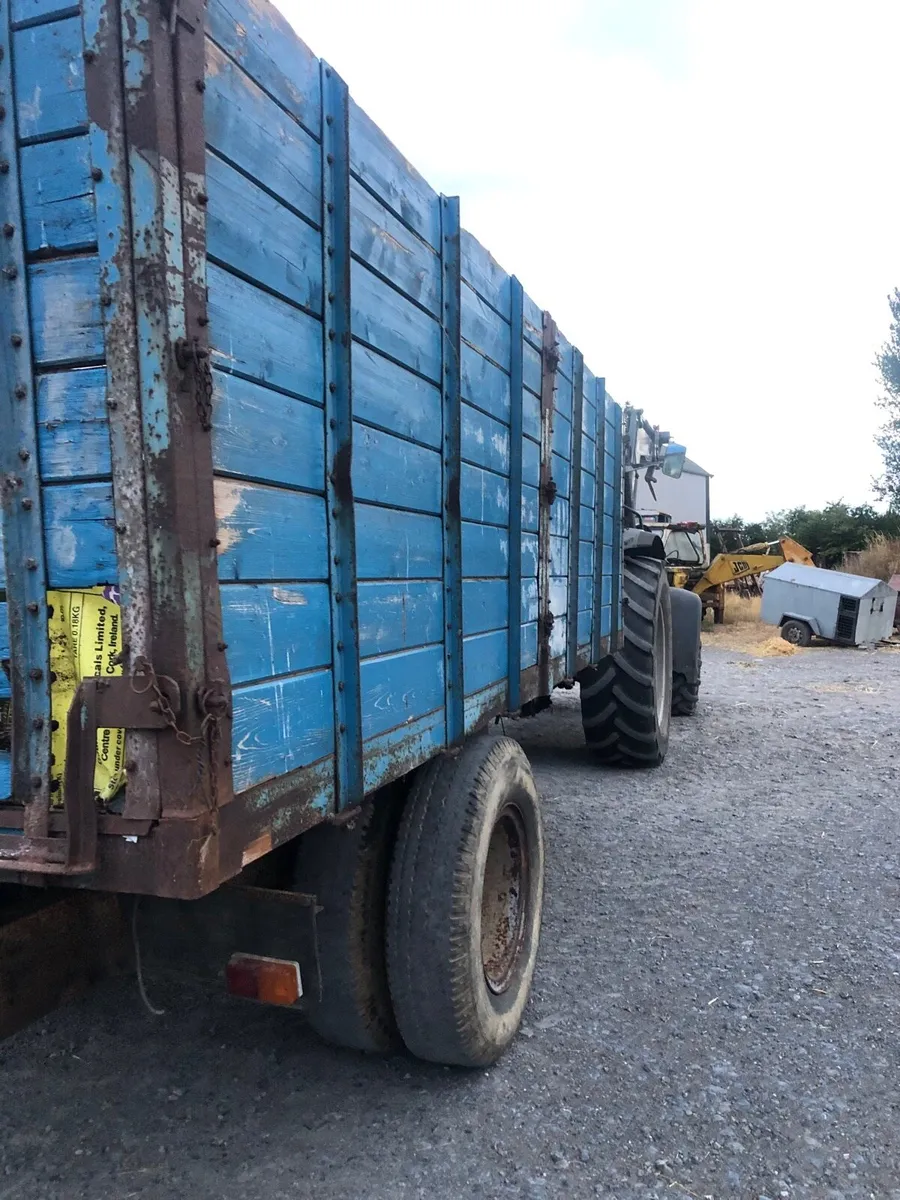 Grain trailer - Image 2