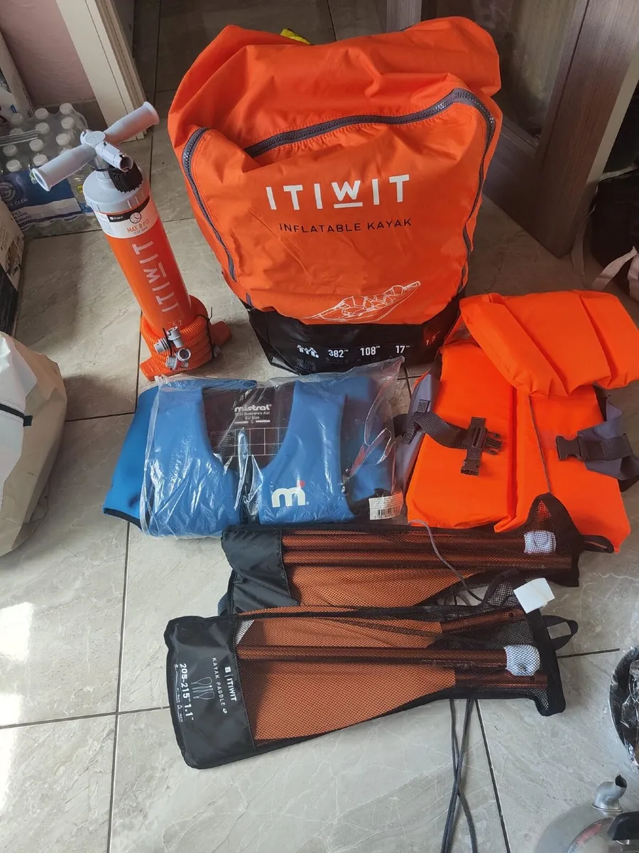 Kayak - Image 1