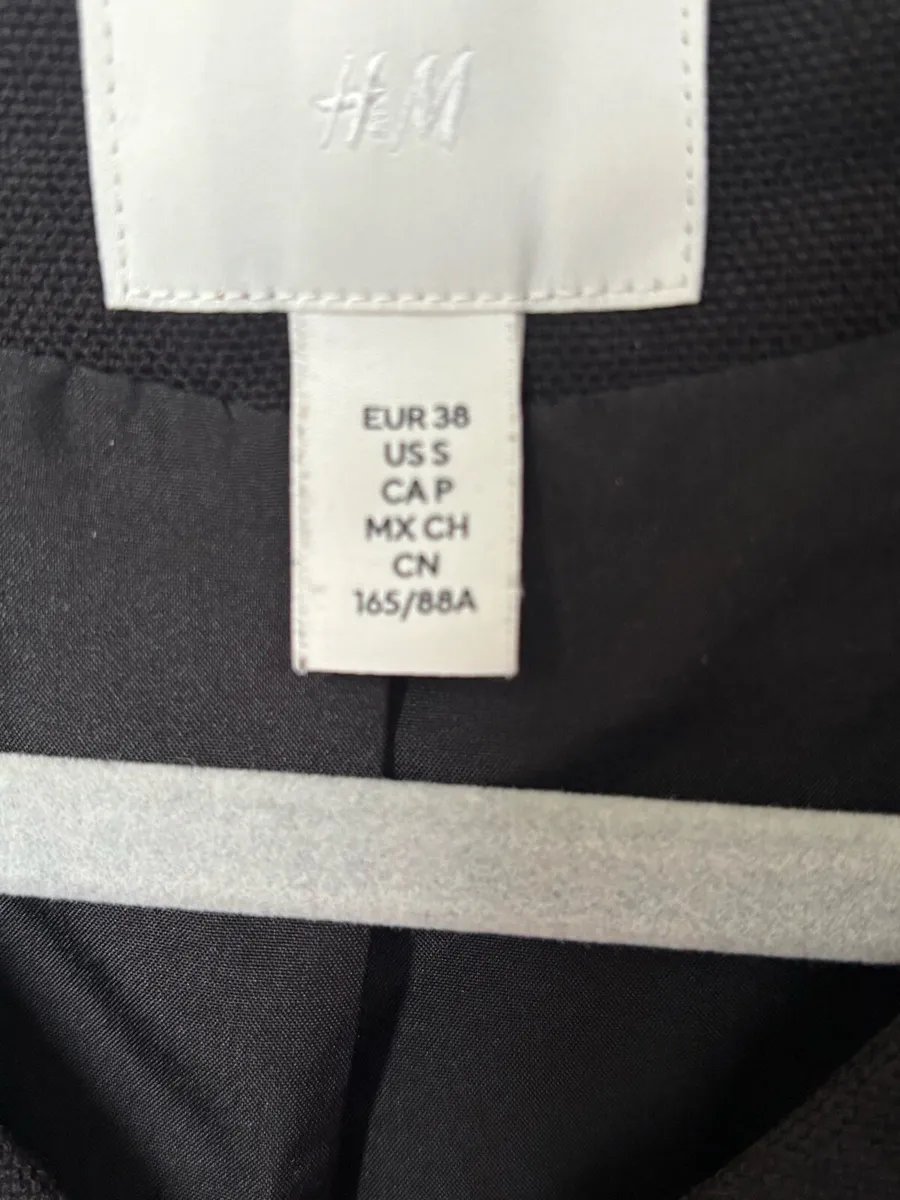 H&M black fitted long waistcoat - Image 2