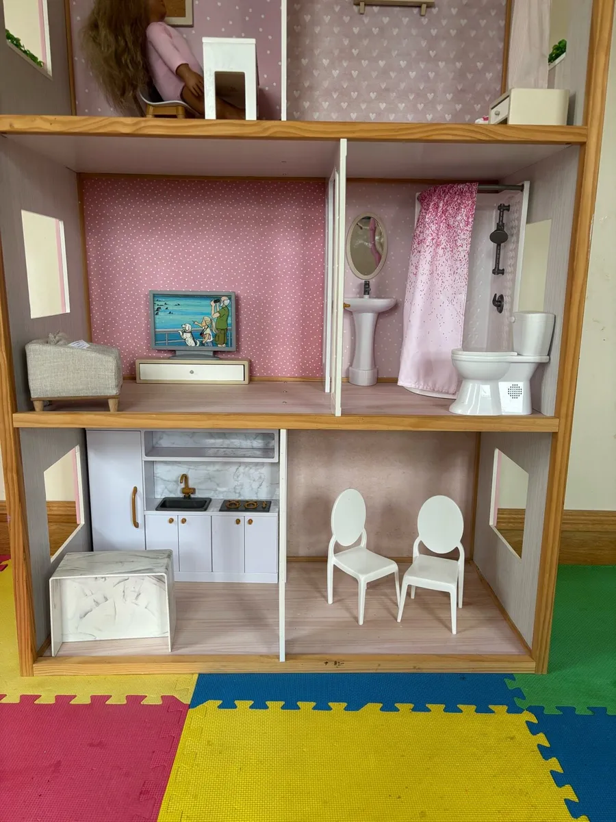 Our Generation sweet home dollhouse - Image 2