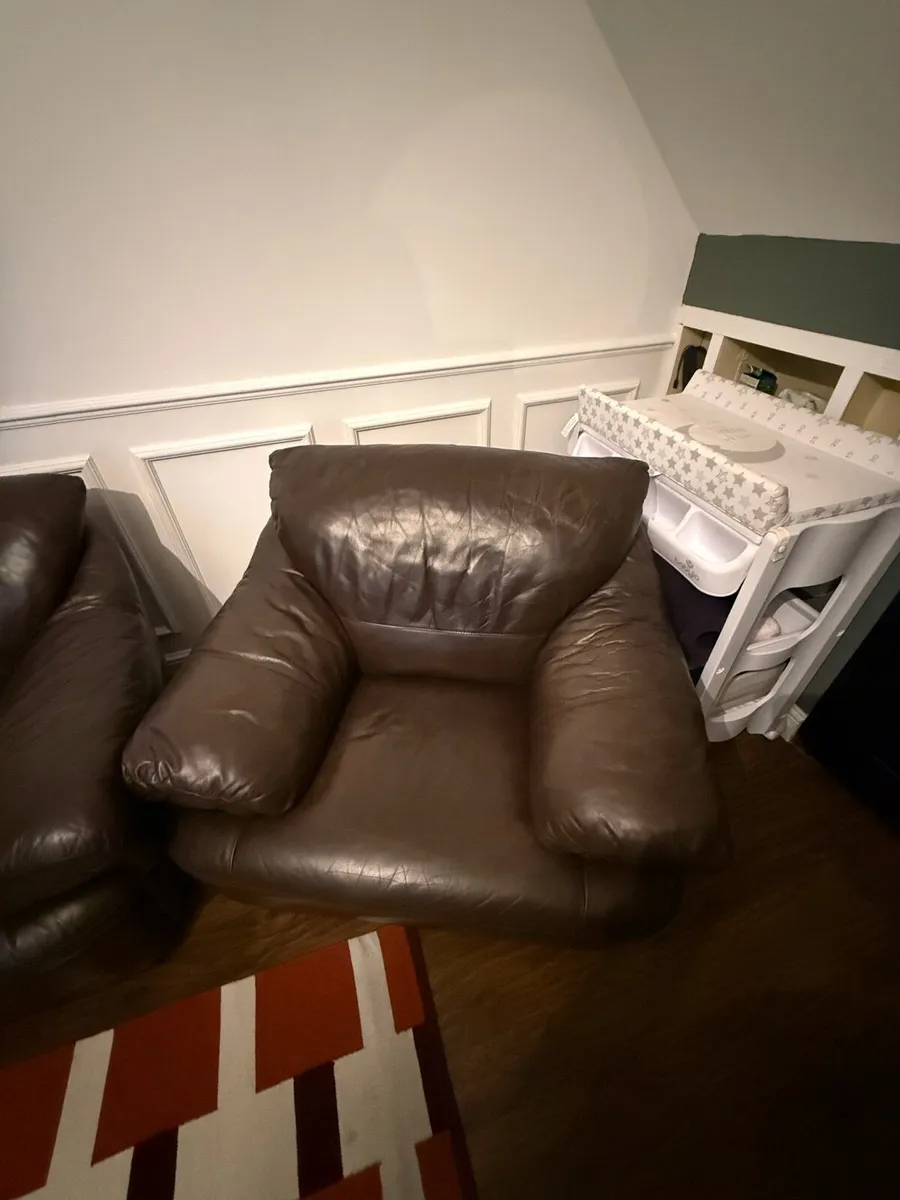 Complete Set (3-Seater Sofa + 2 Armchairs) - Image 3