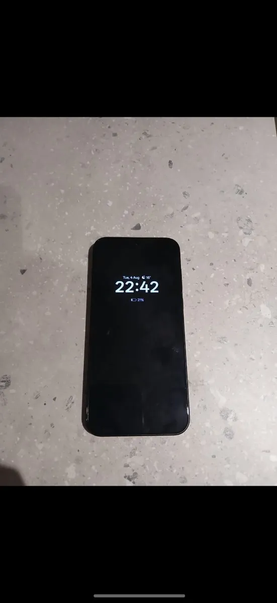 OnePlus 15 - Image 1