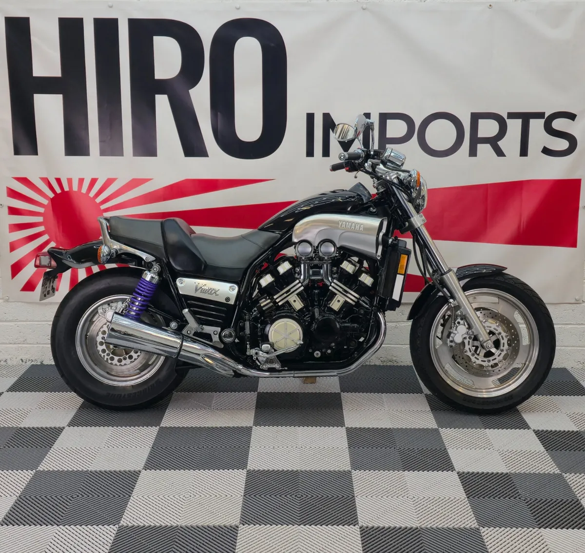 1993 Yamaha VMAX 1200 - Image 1