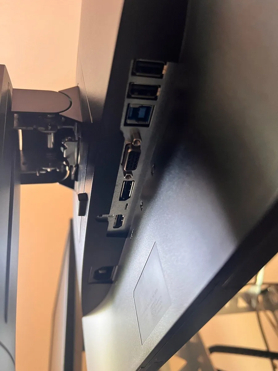 Dell Full HD 23”inch Monitor - Image 3