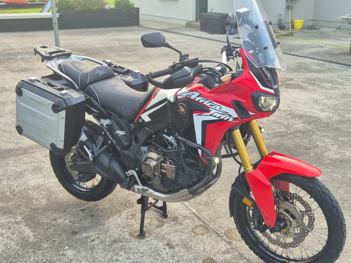 Honda Africa Twin DCT 2017 - Image 1