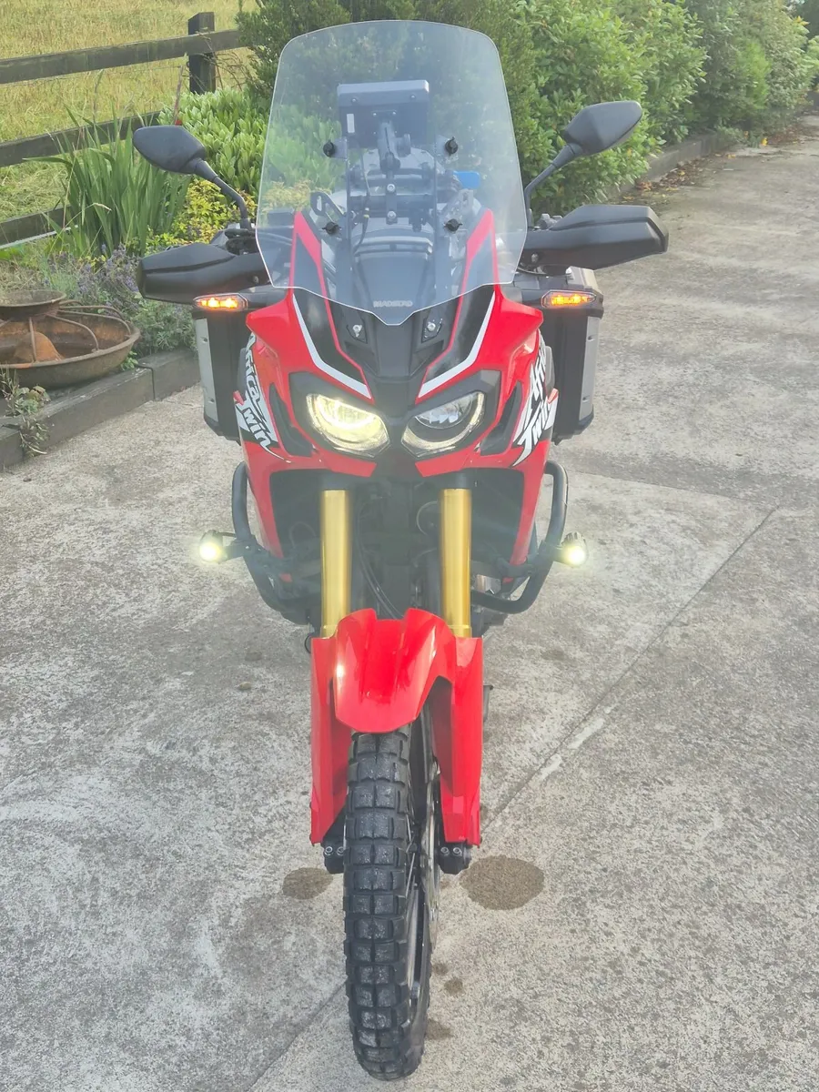 Honda Africa Twin DCT 2017 - Image 2