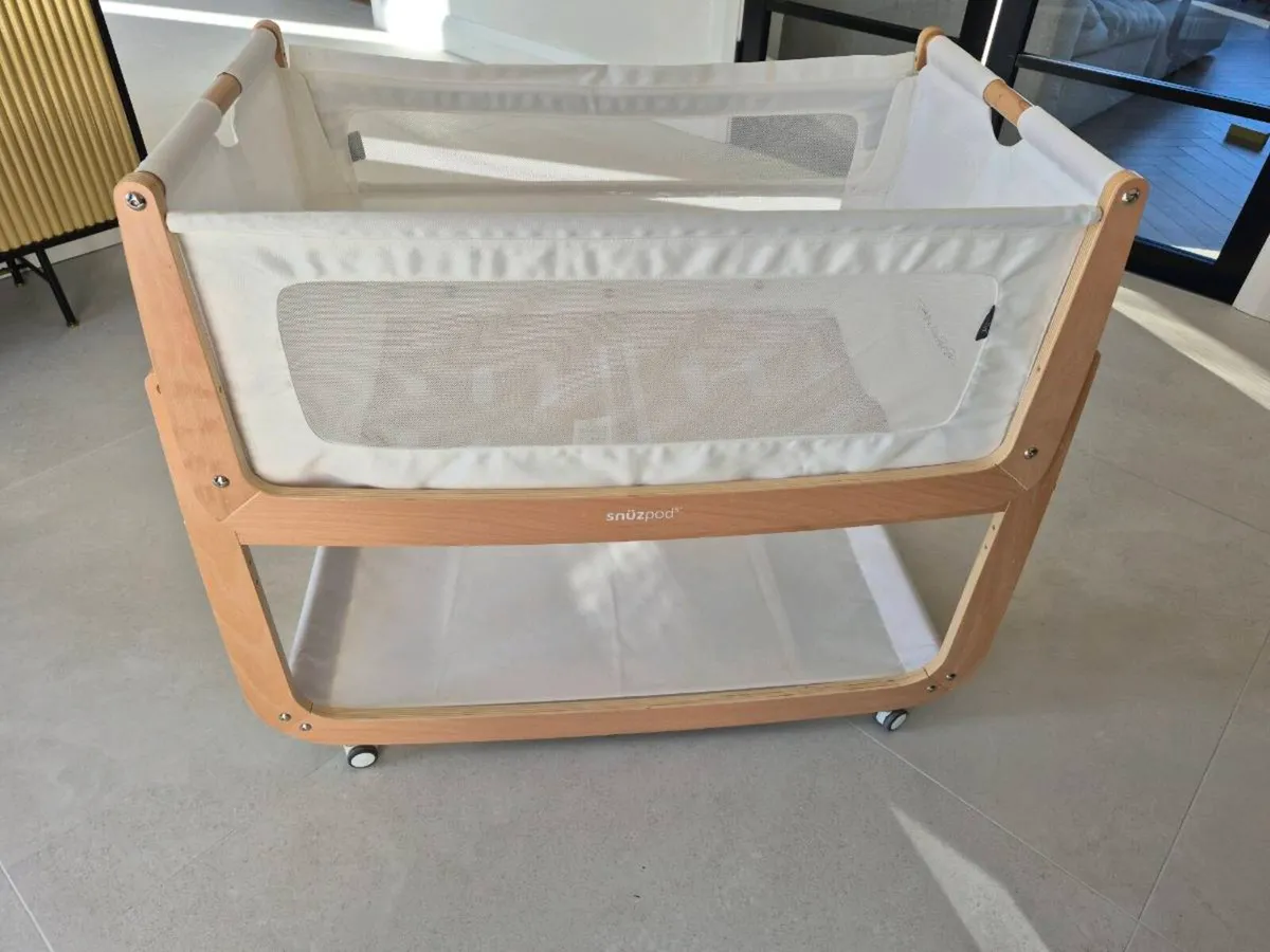 SnuzPod 5 crib - Image 2