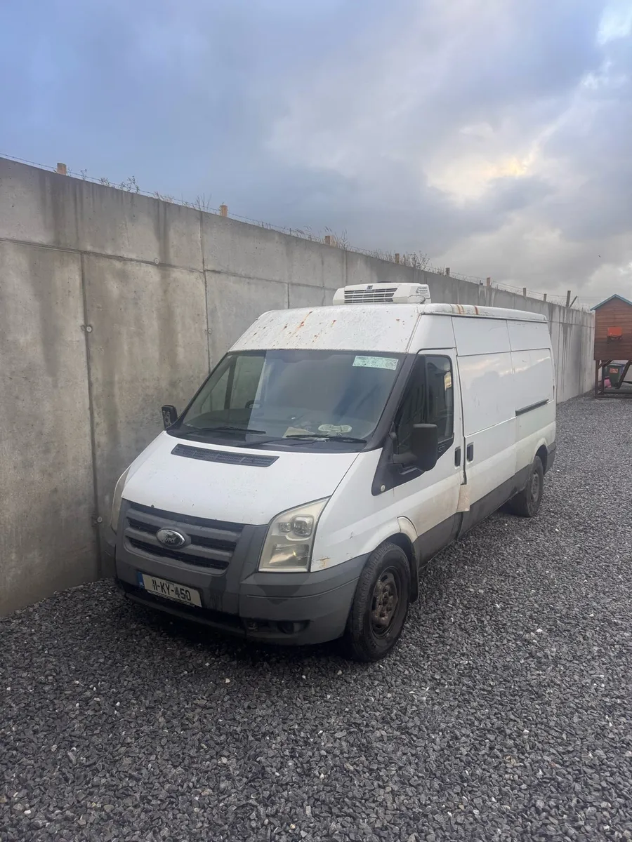 100 pots and ford transit - Image 1