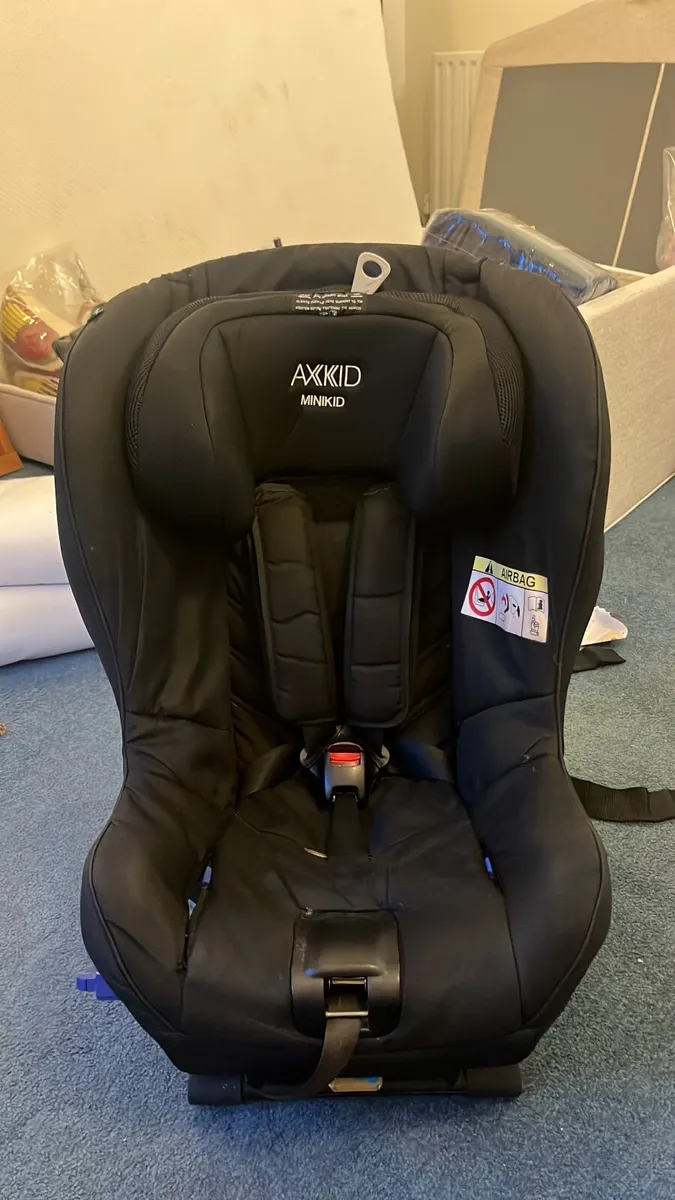 Axkid mini kid extended rear facing - Image 1
