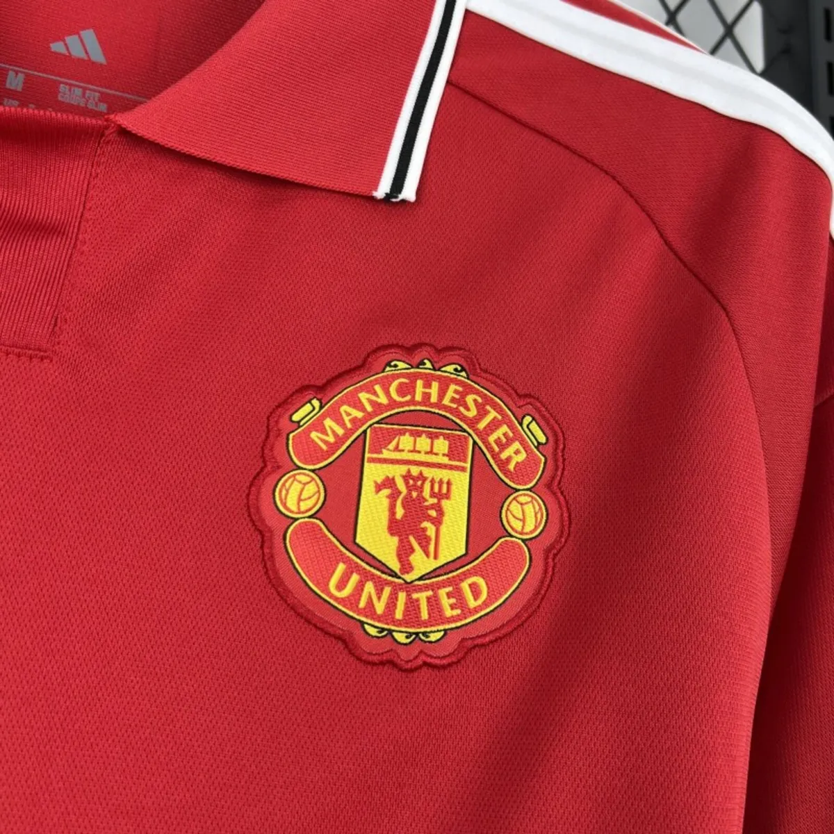 Man united Football jersey - Image 3