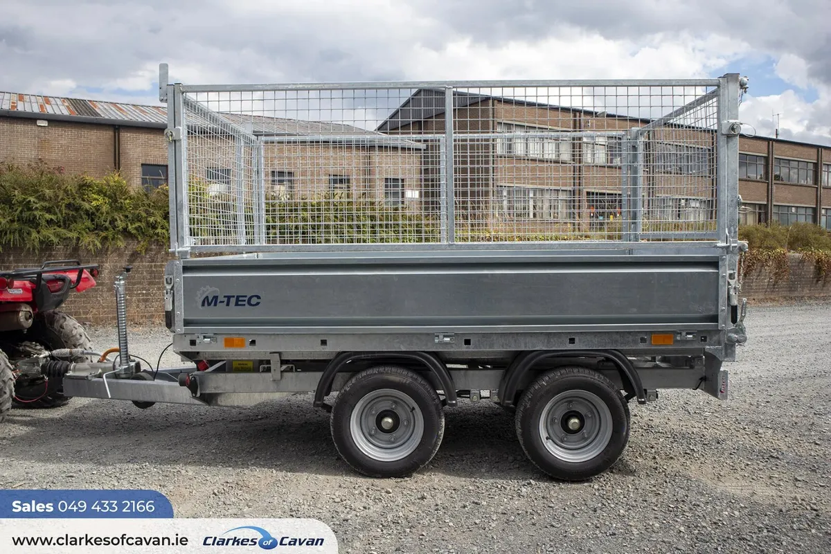 M-Tec 8ft x 5ft Tipping Trailer - Image 3