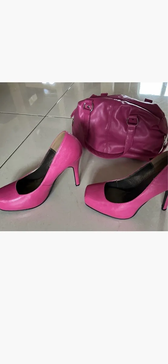 Cerise Pink High Heel Shoes - Size 6 / 39 - Image 2