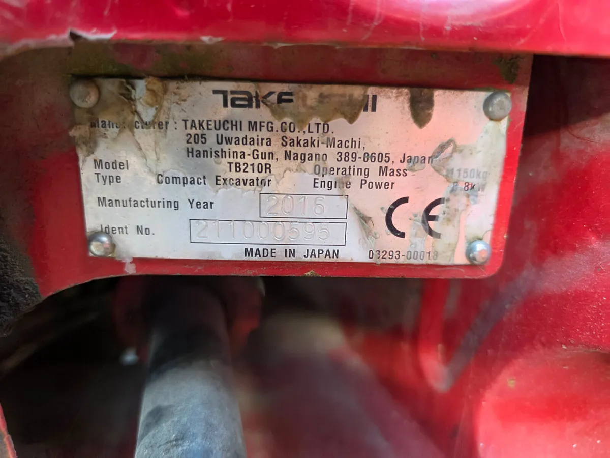 Takeuchi  tb 210 R - Image 4