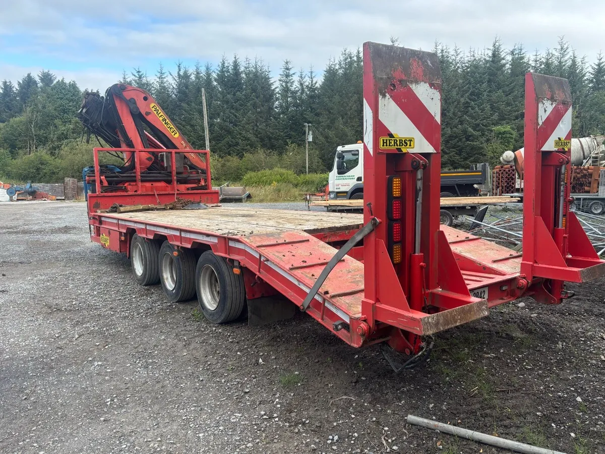 Herbst Tri axel with Palfinger crane - Image 4